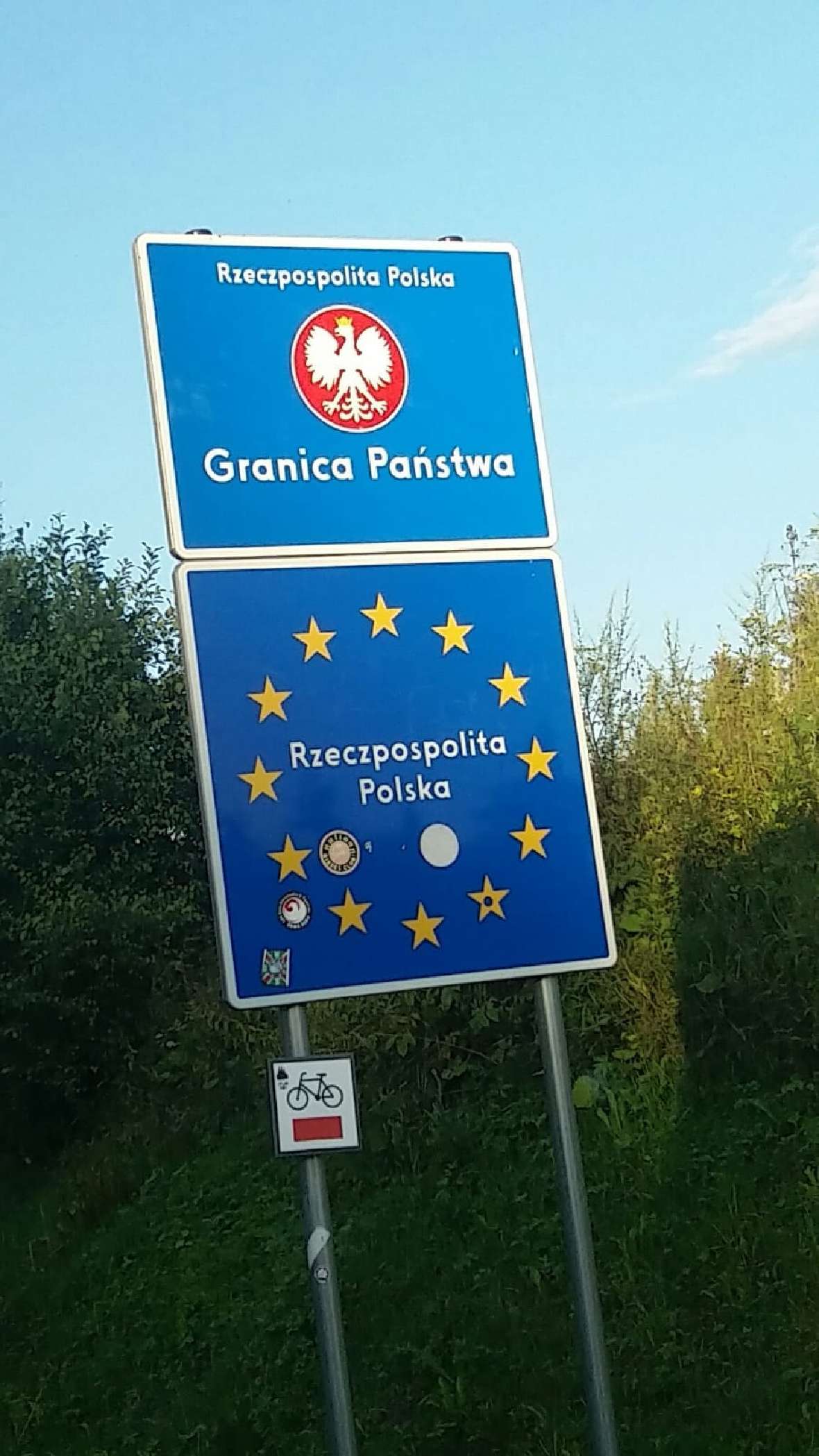 Verkehrsschild der Staatsgrenze Polens